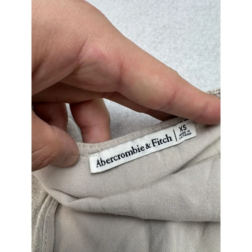 Abercrombie & Fitch Blouse Women's XS Beige Linen Blend Puff Sleeve Tie Front